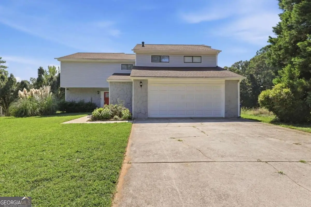 5006 Stoney Point Circle, Stone Mountain, GA 30088 - #1