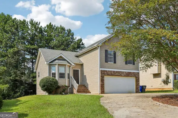 4031 Robin Circle, Atlanta, GA 30349