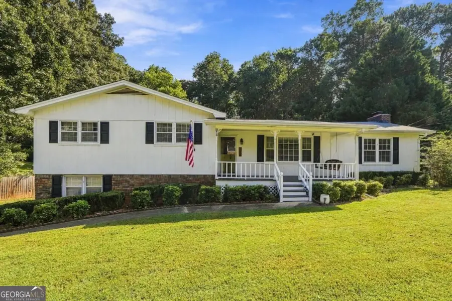 218 King Arthur Drive, Woodstock, GA 30189 - #2