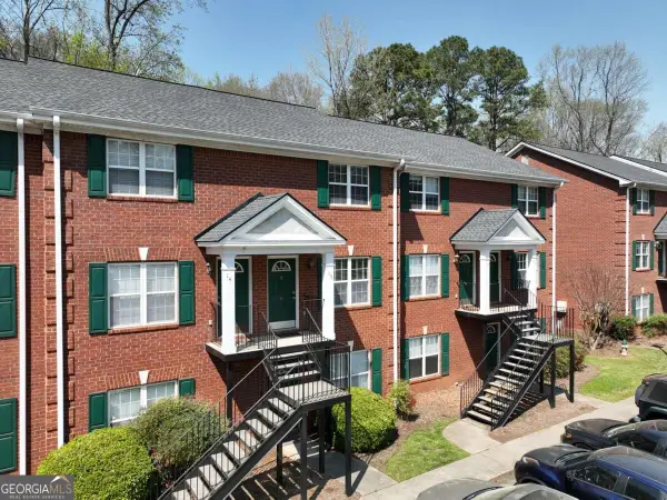 600 Mitchell Bridge Road #15, Athens, GA 30606