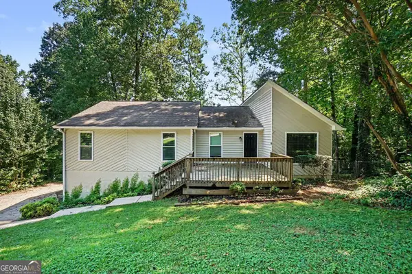 823 Moonlit Lane Nw, Acworth, GA 30102