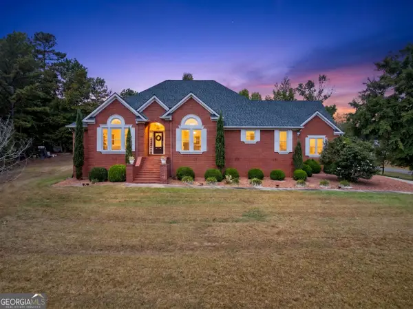 128 Lakemere Lane Nw, Milledgeville, GA 31061