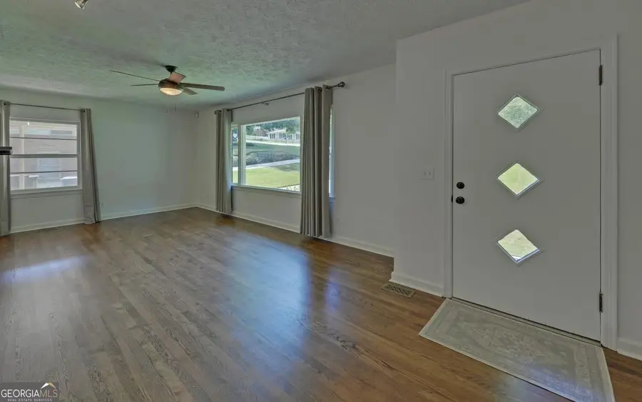 1398 Cumberland Drive, Gainesville, GA 30501 - #2