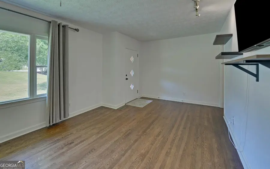 1398 Cumberland Drive, Gainesville, GA 30501 - #3