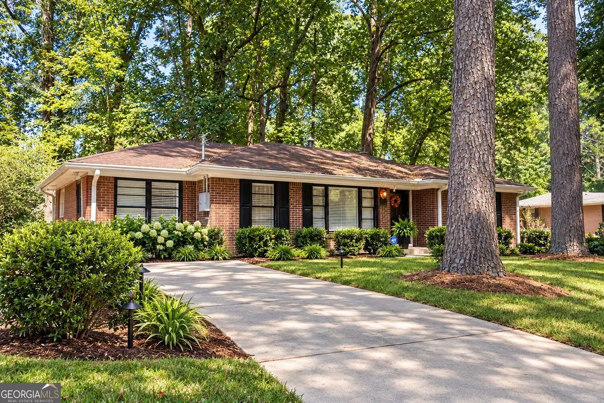 2661 Collier Drive Nw, Atlanta, GA 30318 - #1