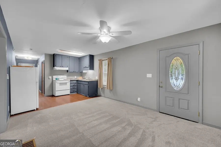 393 N Red Rock Road, Toccoa, GA 30577 - #2
