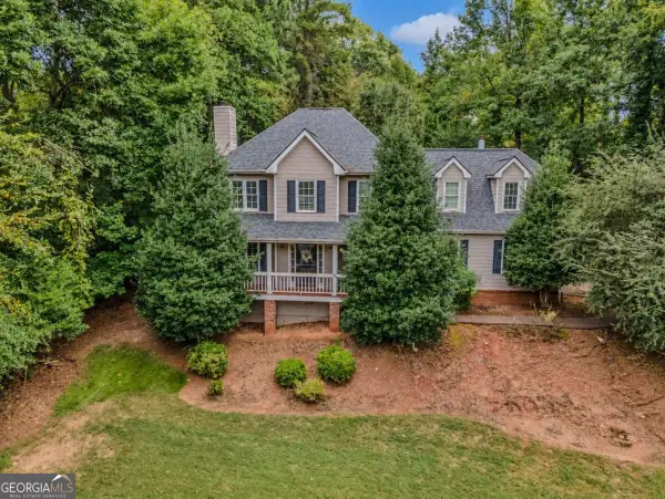 220 Timber Laurel Lane, Lawrenceville, GA 30043