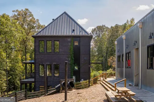 10630 Serenbe Lane, Chattahoochee Hills, GA 30268