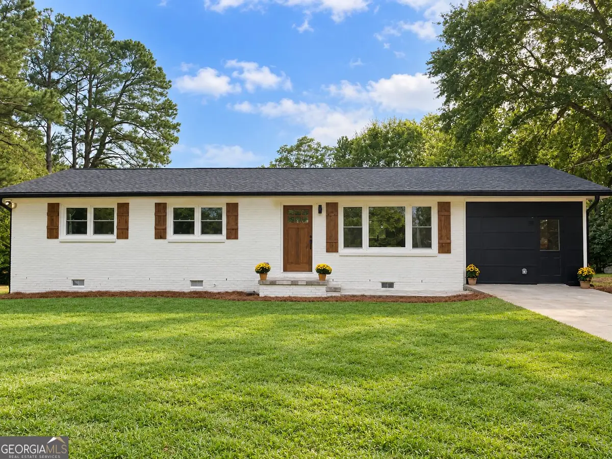 631 W Hightower Trail, Social Circle, GA 30025 - #1