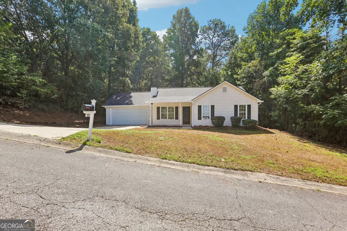 5511 Pond Mill Court, Flowery Branch, GA 30542 - #1