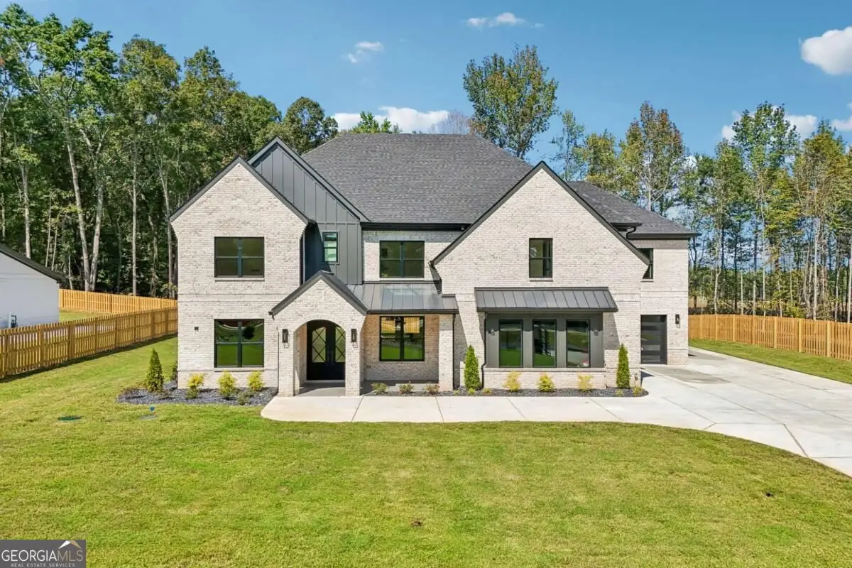4746 Braselton Hwy, Hoschton, GA 30548 - #1