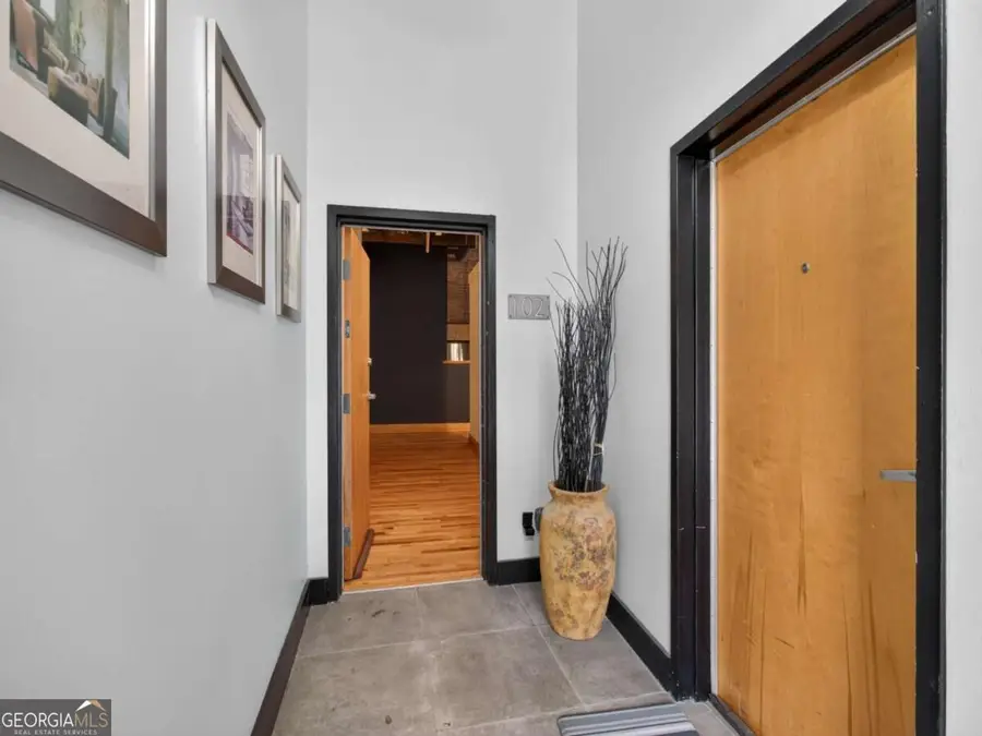 267 Peters Street Sw #102, Atlanta, GA 30313 - #3