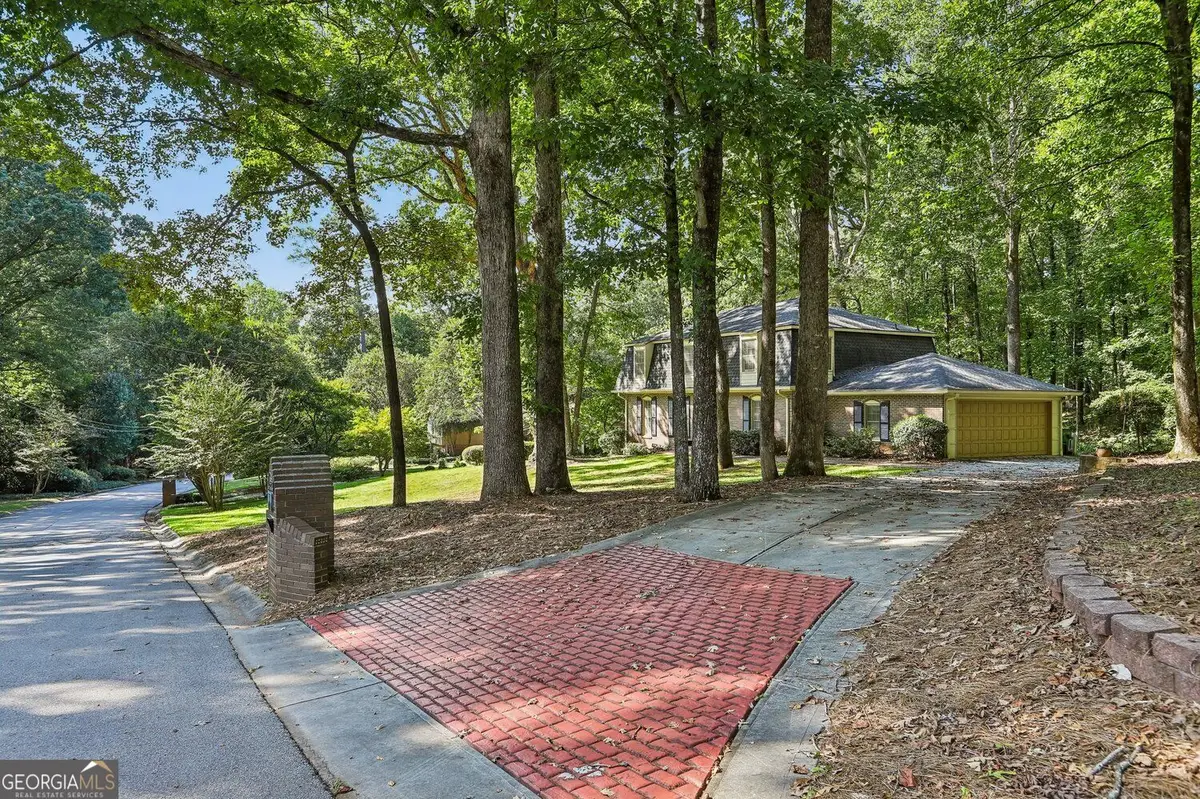 4988 Mountclaire Road, Stone Mountain, GA 30087 - #1