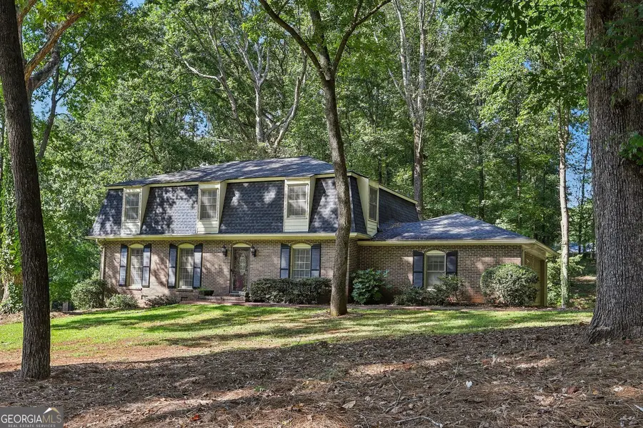 4988 Mountclaire Road, Stone Mountain, GA 30087 - #2