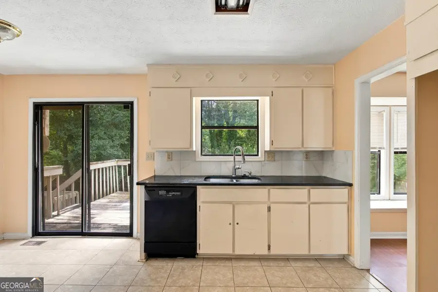 371 Saint Simons Cove, Lawrenceville, GA 30044 - #3