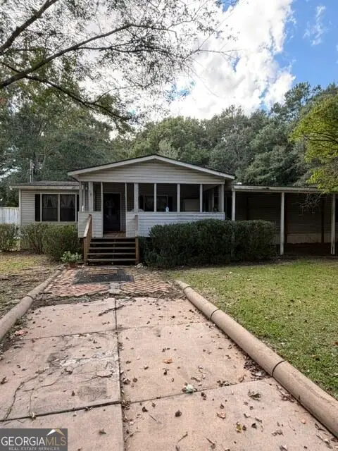 10 Johnson Avenue, Manchester, GA 31816