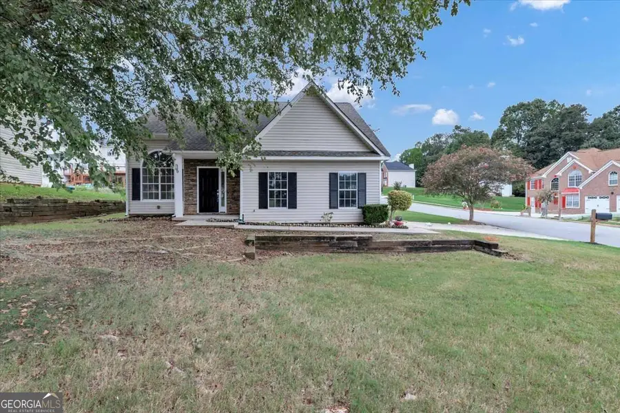 110 Carriage Lake Drive, Stockbridge, GA 30281 - #2