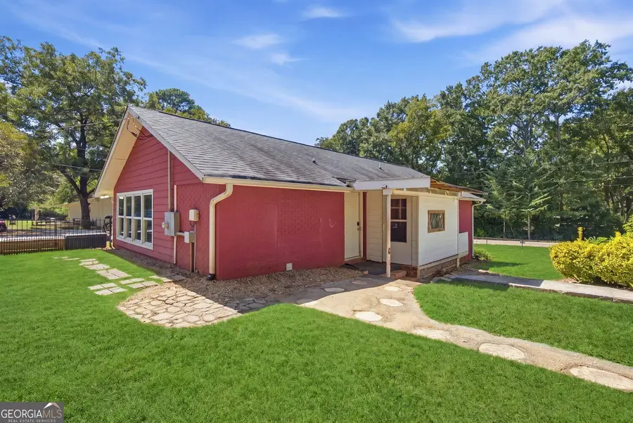 116 Smith Street, Locust Grove, GA 30248 - #2