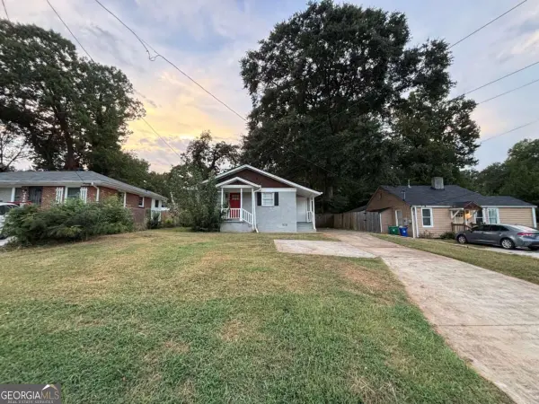 3450 Glenwood Road, Decatur, GA 30032