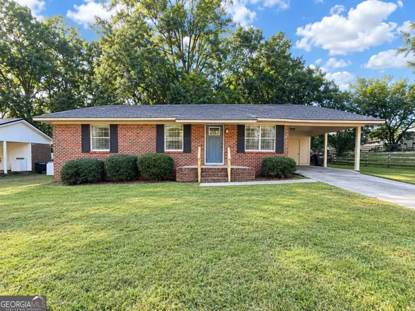 1056 Green Meadow Drive, Madison, GA 30650