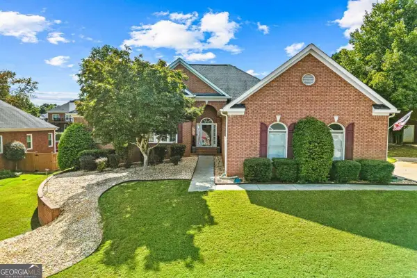 1130 Lewis Ridge Circle, Lawrenceville, GA 30045
