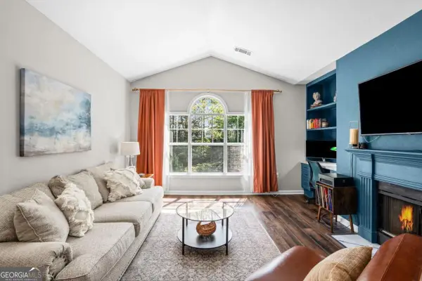 238 Edinburgh Court #238, Milton, GA 30004