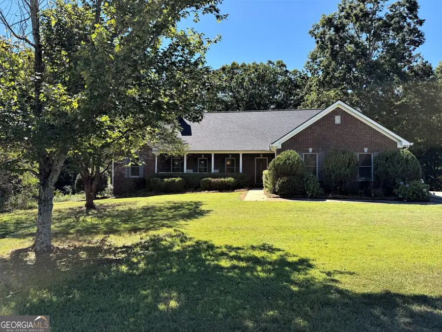 213 Gumlog Road, Martin, GA 30557 - #2