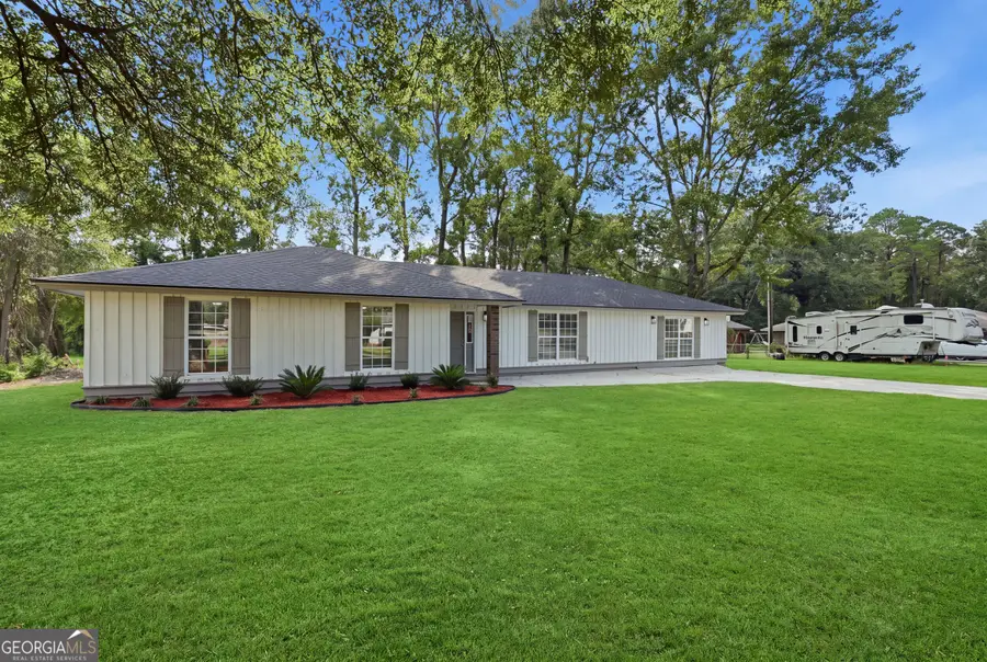 131 Bea Road, Richmond Hill, GA 31324 - #2