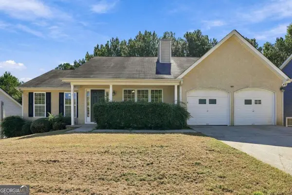 5741 Village Loop, Fairburn, GA 30213