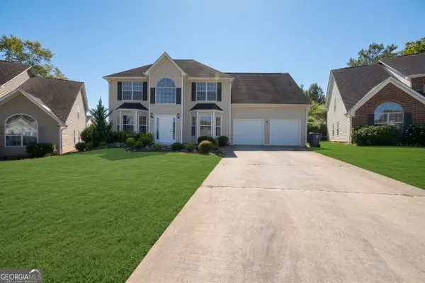 412 Lake Front Court, Stockbridge, GA 30281