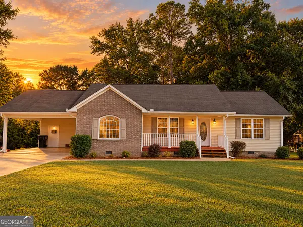 201 Briarwood Circle, Summerville, GA 30747