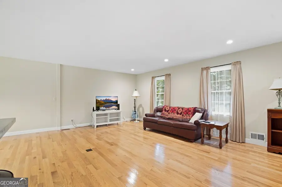 792 Mountainbrooke Circle, Stone Mountain, GA 30087 - #2