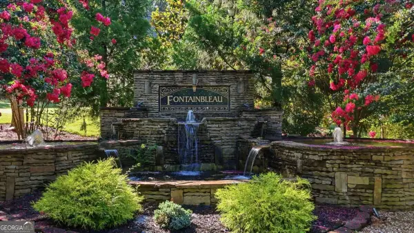 2037 Fontainbleau Drive, Conyers, GA 30094