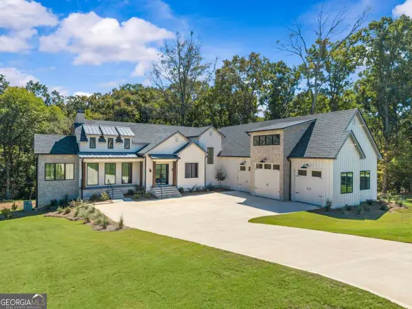 1110 Sunset Bluff, Greensboro, GA 30642