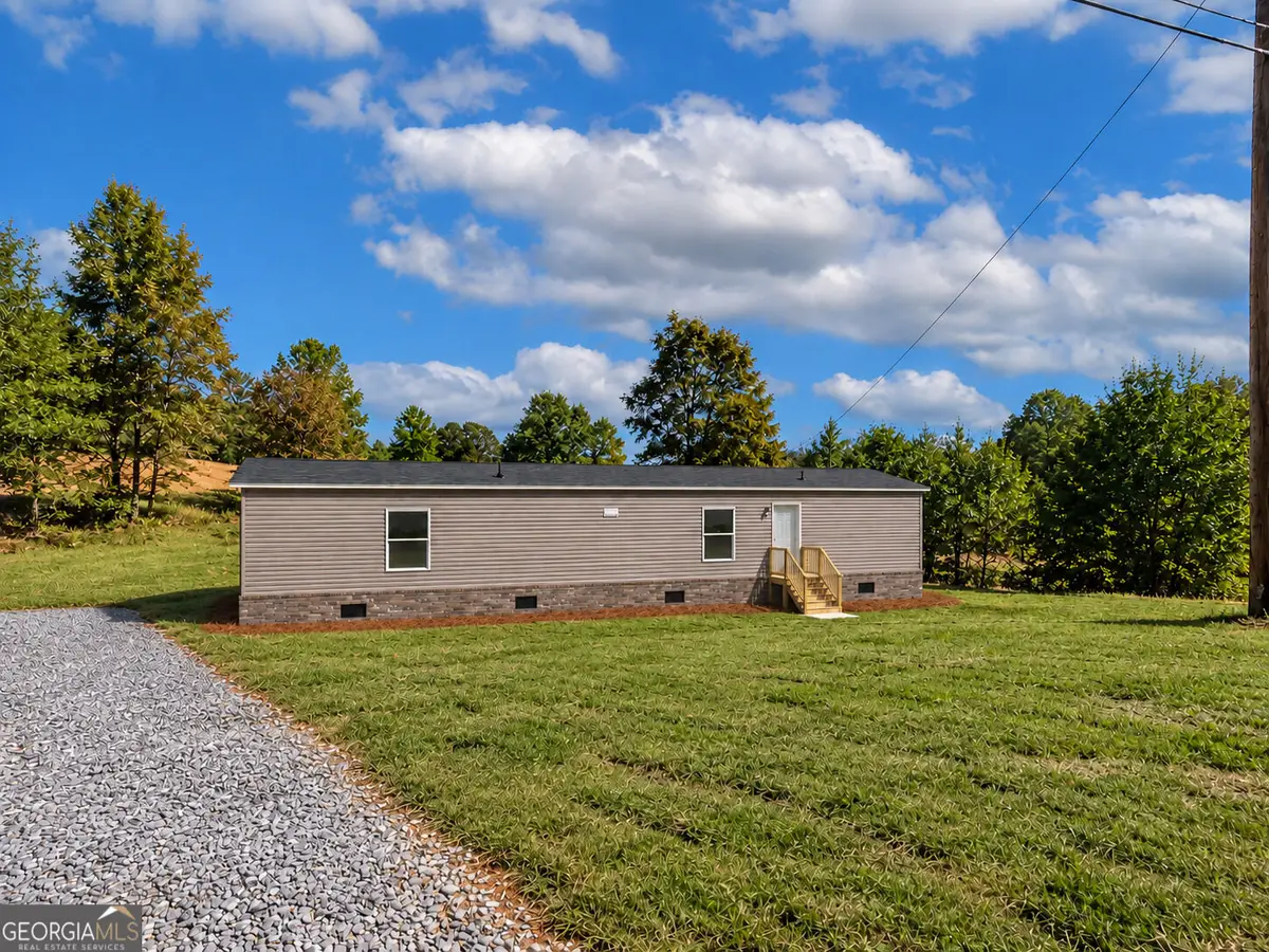6050 Gumlog Road, Martin, GA 30557 - #1