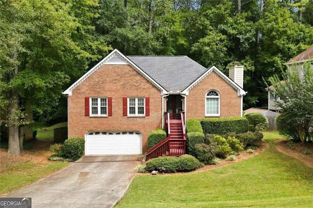 4862 Helga Way Ne, Woodstock, GA 30188 - #1