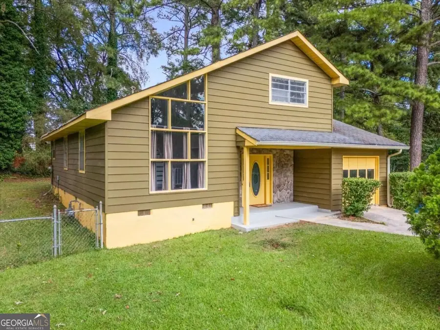 399 Emmett Street, Riverdale, GA 30274 - #2