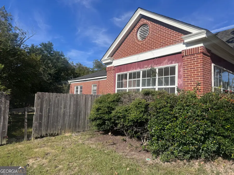 519 Tucker Street, Dublin, GA 31021 - #2