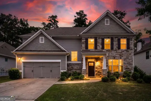 947 Halletts Peak Place, Lawrenceville, GA 30044
