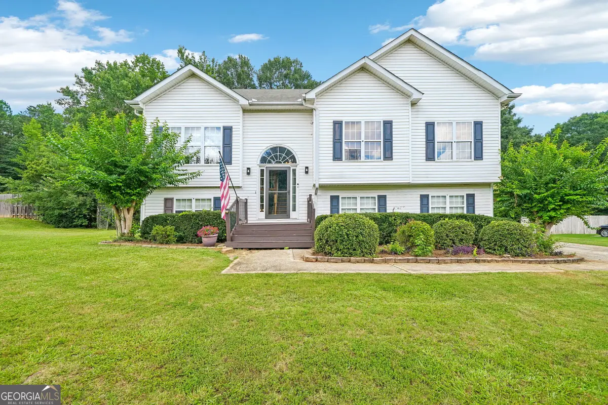 130 Chesterfield Drive, Newnan, GA 30265 - #1