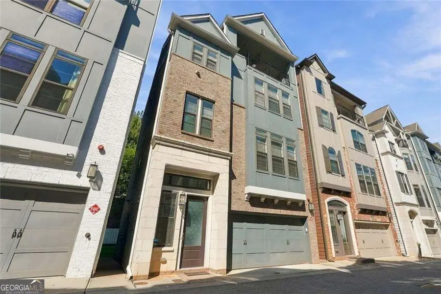 579 Broadview Place Ne, Atlanta, GA 30324 - #2