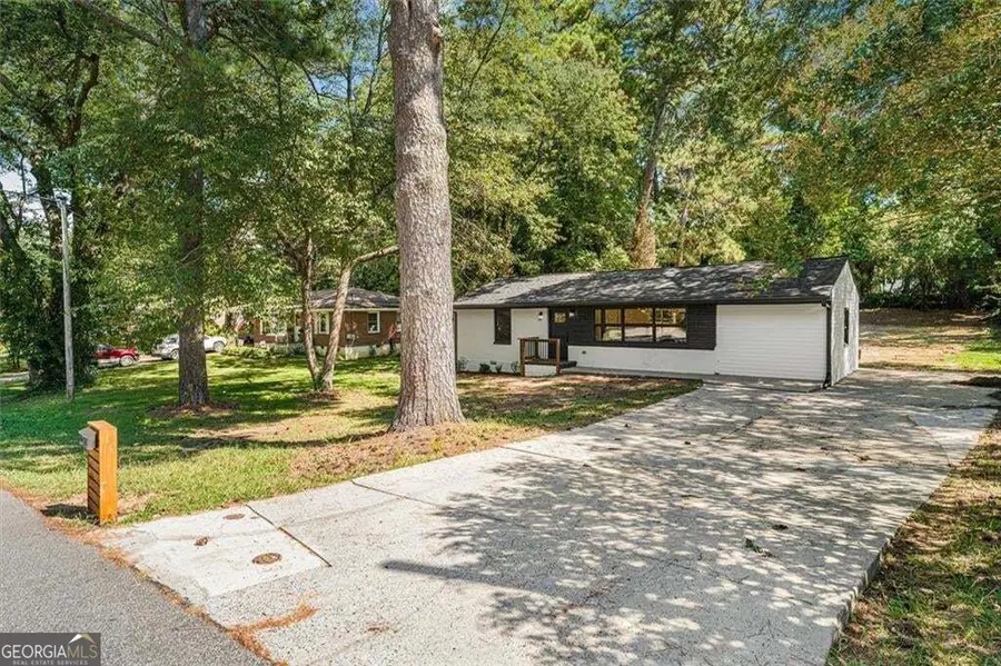 5177 White Boulevard Sw, Mableton, GA 30126 - #2