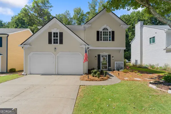 6010 Foxberry Lane, Roswell, GA 30075