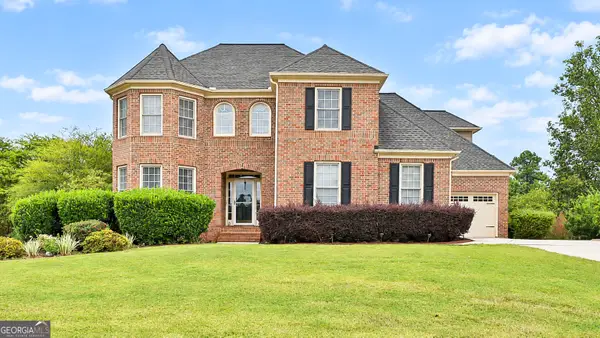100 Grouse Point, Fayetteville, GA 30215