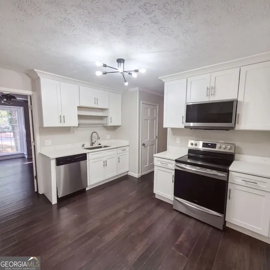 2201 Brookfield Circle, Lawrenceville, GA 30043 - #2
