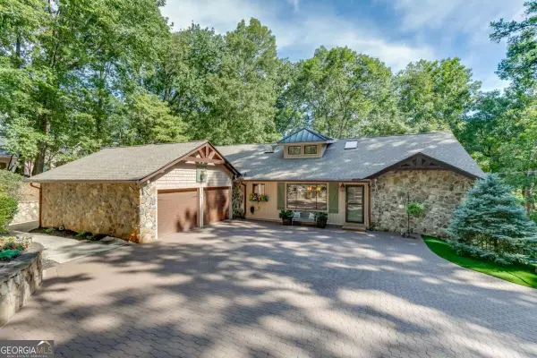 7565 Shadburn Ferry Road, Cumming, GA 30041