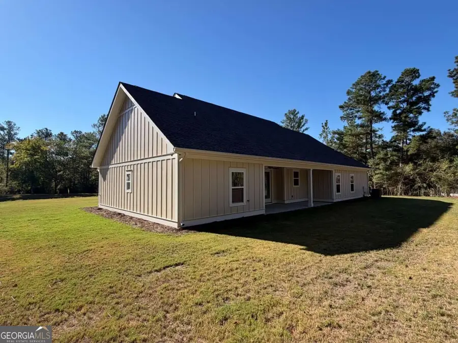121 Marshall Road Ne, Milledgeville, GA 31061 - #3