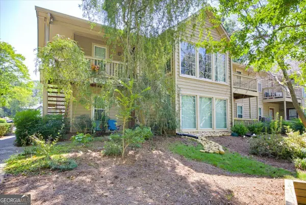 704 Country Park Drive, Smyrna, GA 30080