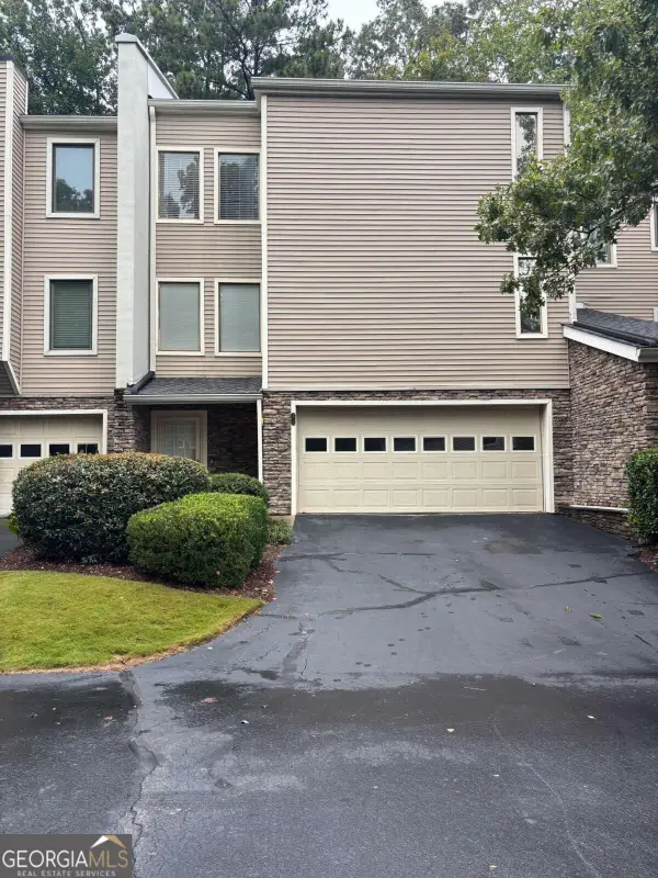 12 Basswood Circle, Sandy Springs, GA 30328