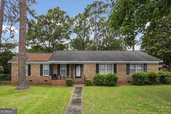 1817 Green Valley Lane, Albany, GA 31707